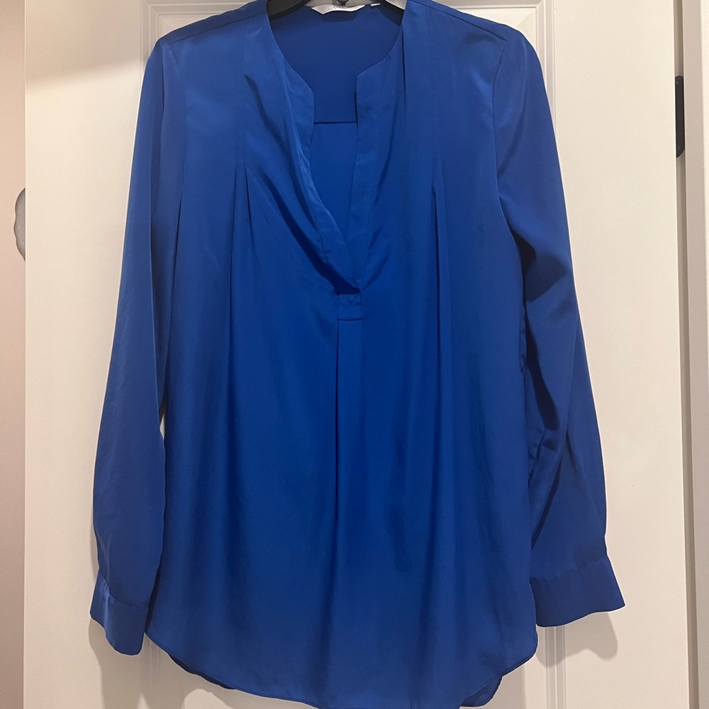 Zoa New York Blue V Neck Blouse